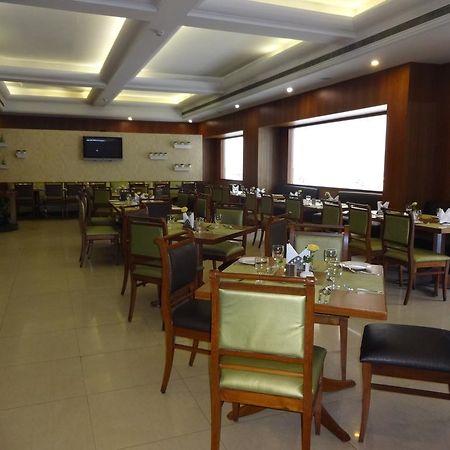 J P Cordial Hotell Bangalore Eksteriør bilde