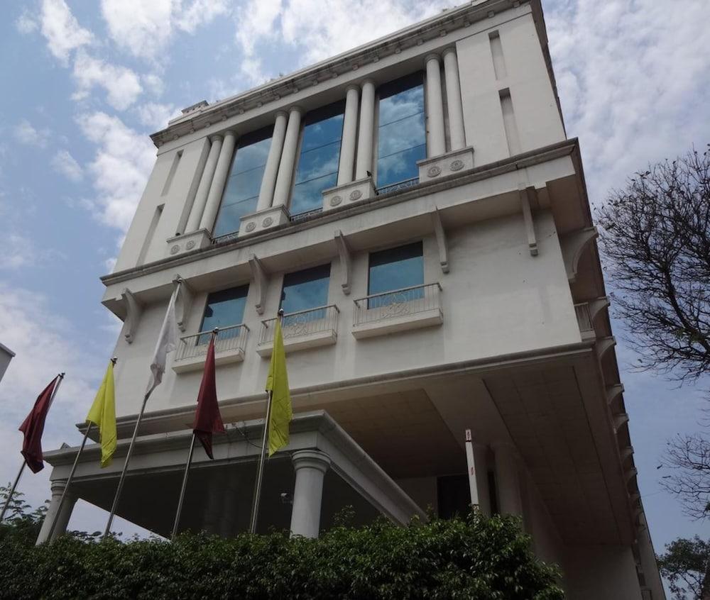 J P Cordial Hotell Bangalore Eksteriør bilde