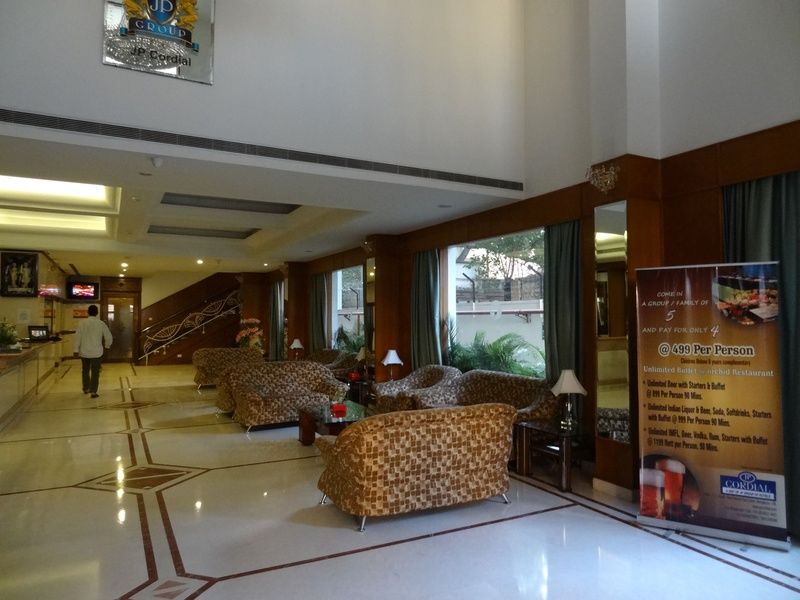 J P Cordial Hotell Bangalore Eksteriør bilde