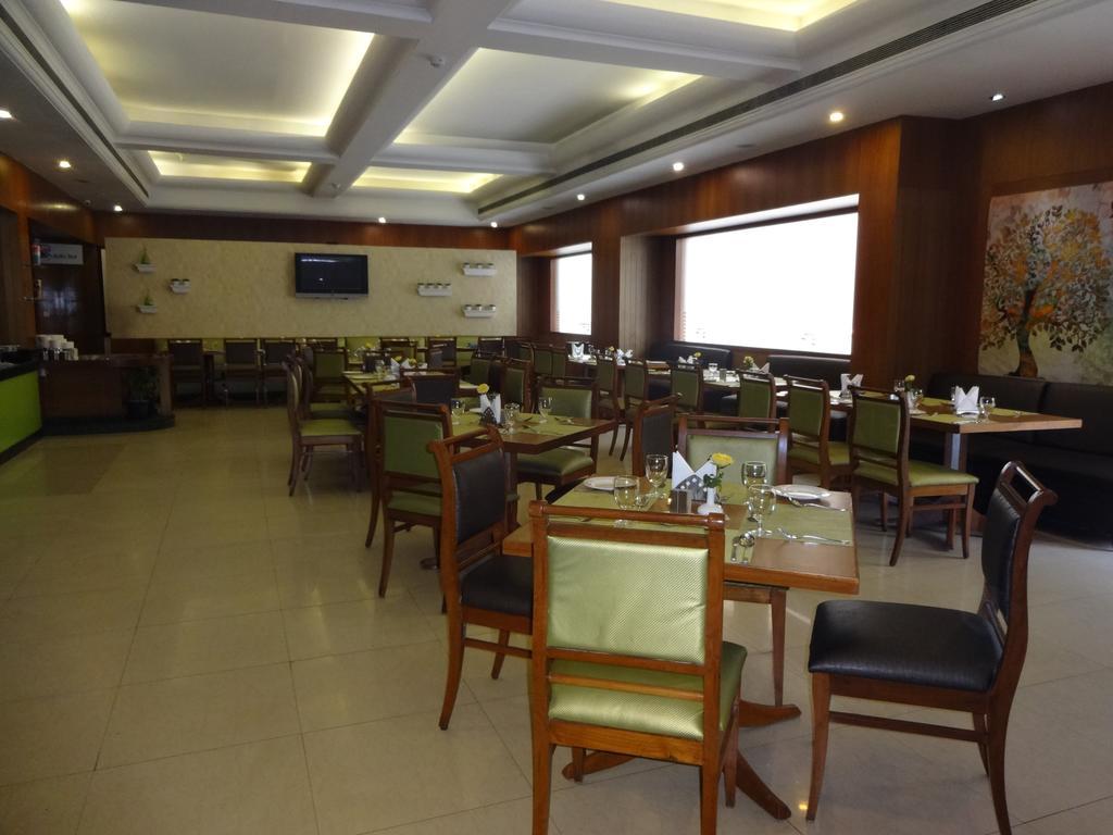 J P Cordial Hotell Bangalore Eksteriør bilde