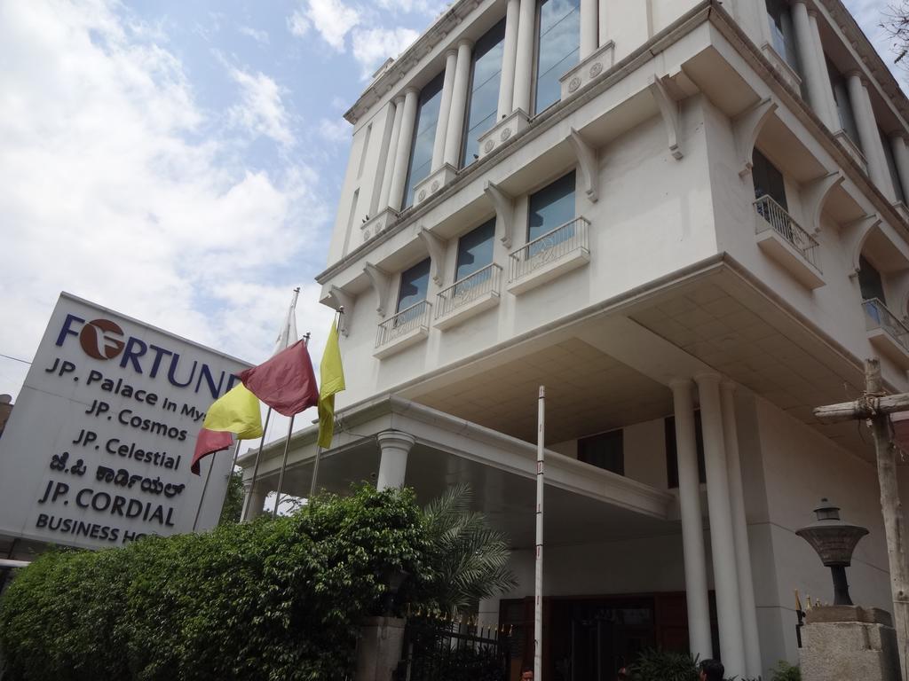 J P Cordial Hotell Bangalore Eksteriør bilde