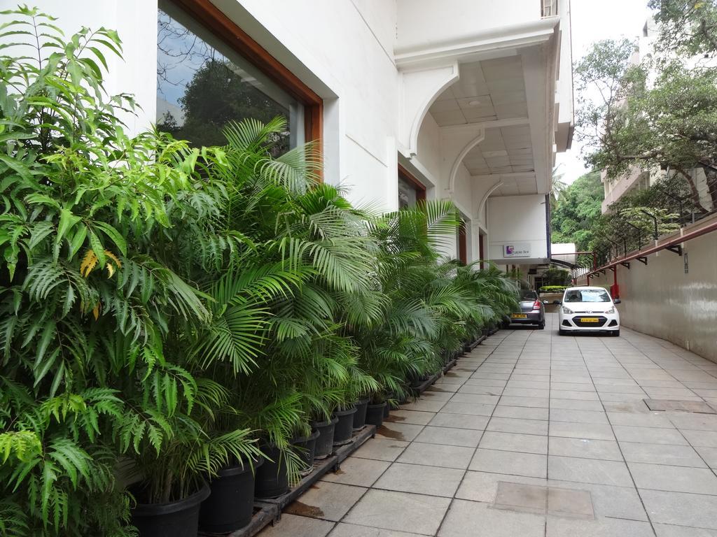 J P Cordial Hotell Bangalore Eksteriør bilde